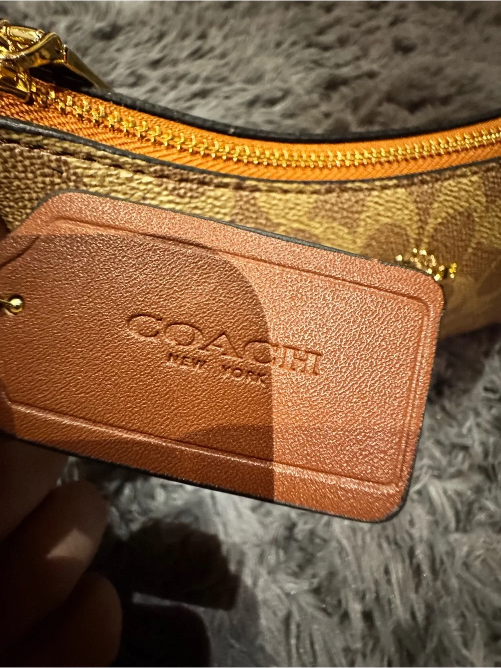 Coach Teri Shoulder Bag Signature Canvas Tan Brown Gold Purse